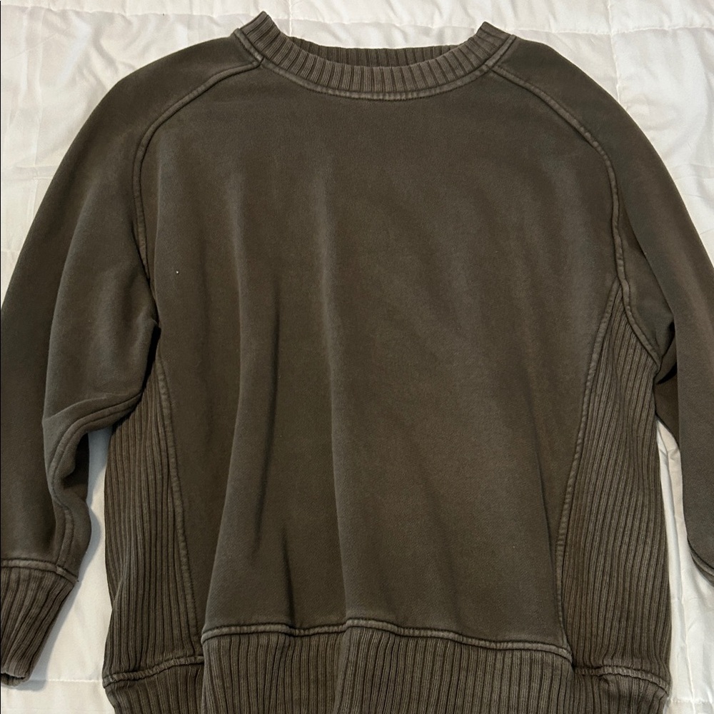 Aerie Dark Olive Crewneck Sweater
